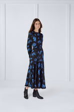 Load image into Gallery viewer, Leah Dress in Blue Flower #8468BLSBF