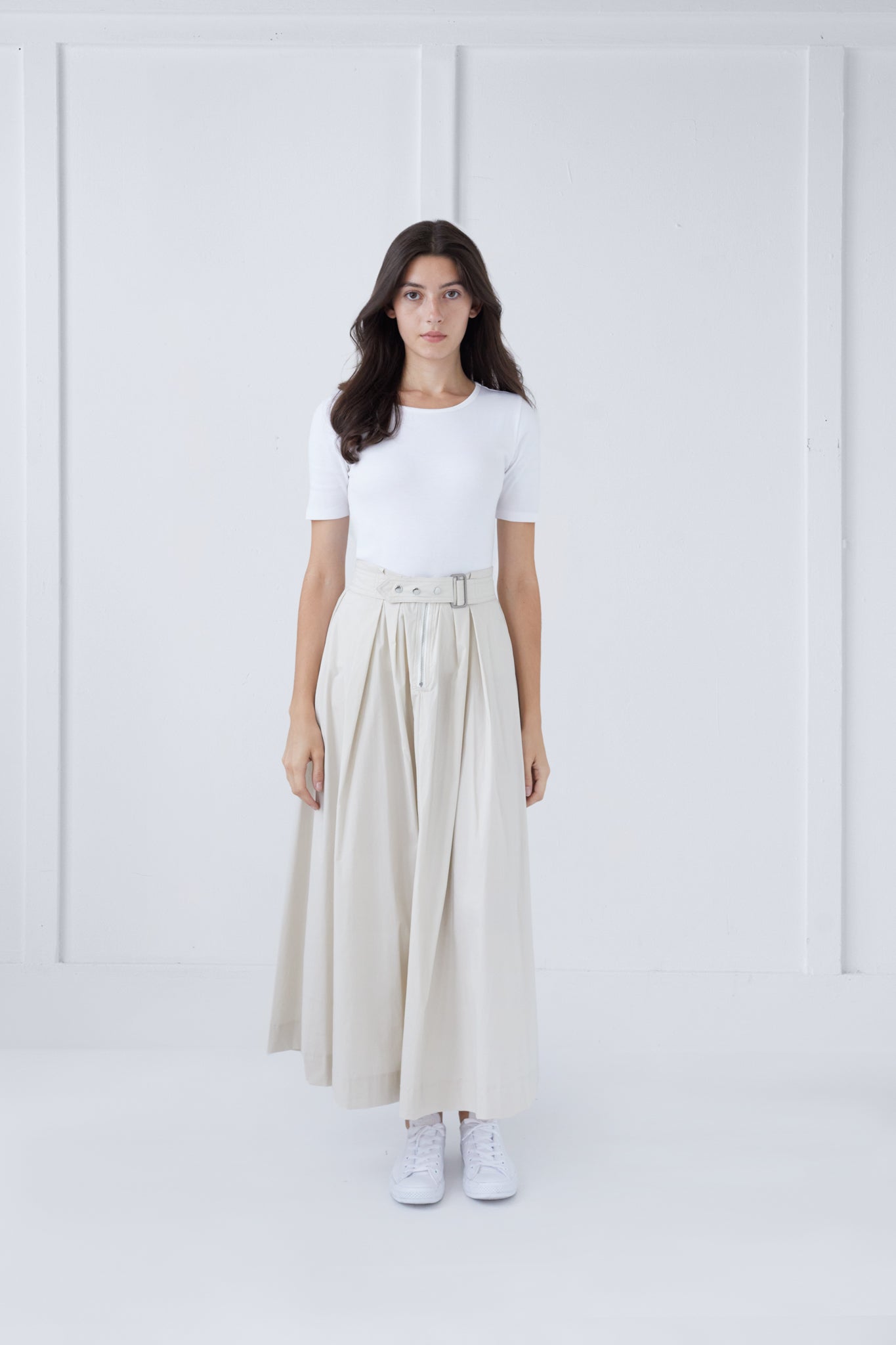 スカート LIGHT CREPE SKIRT WITH ZIP Zipper Skirt in Taupe #7981TP – UNAYA