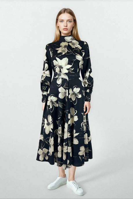 Juno Skirt Flower on Navy #8578NFL