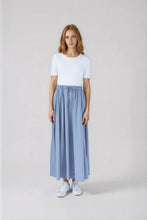 Load image into Gallery viewer, Mindy Skirt in Powder Blue Linen #1505LNBL