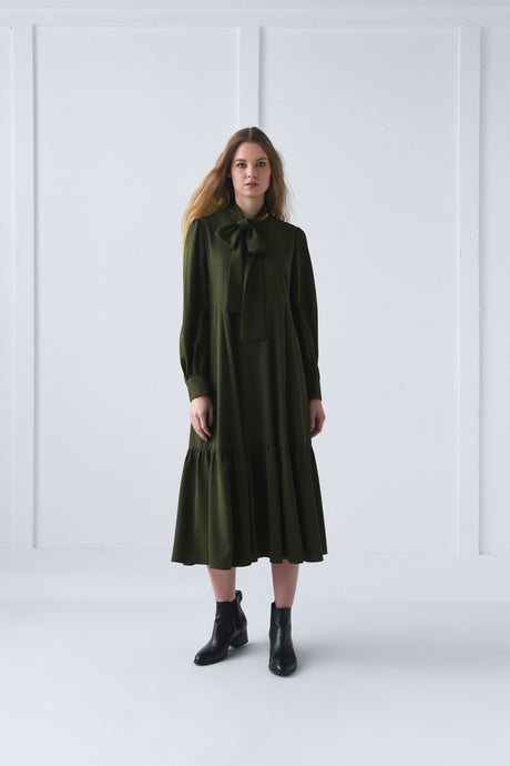 Green Dress #3207